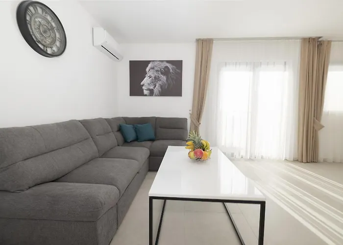 Veranda Apartment Makarska
