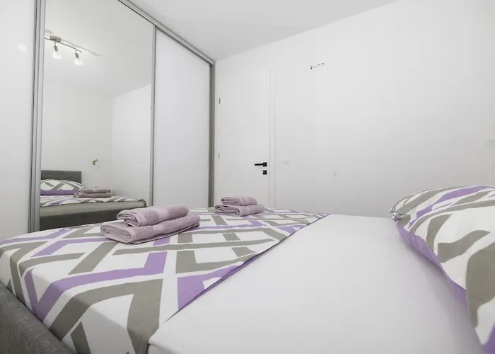 Veranda Apartment Makarska